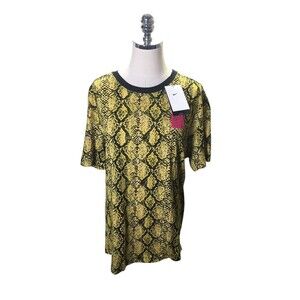 Nike Tee Shirt Women's Size Medium Yellow Snakeskin Print Loose Fit 100% Cotton